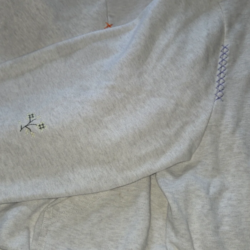 Vans Light Gray Hoodie with Embroidered Accents - Picture 7 of 9